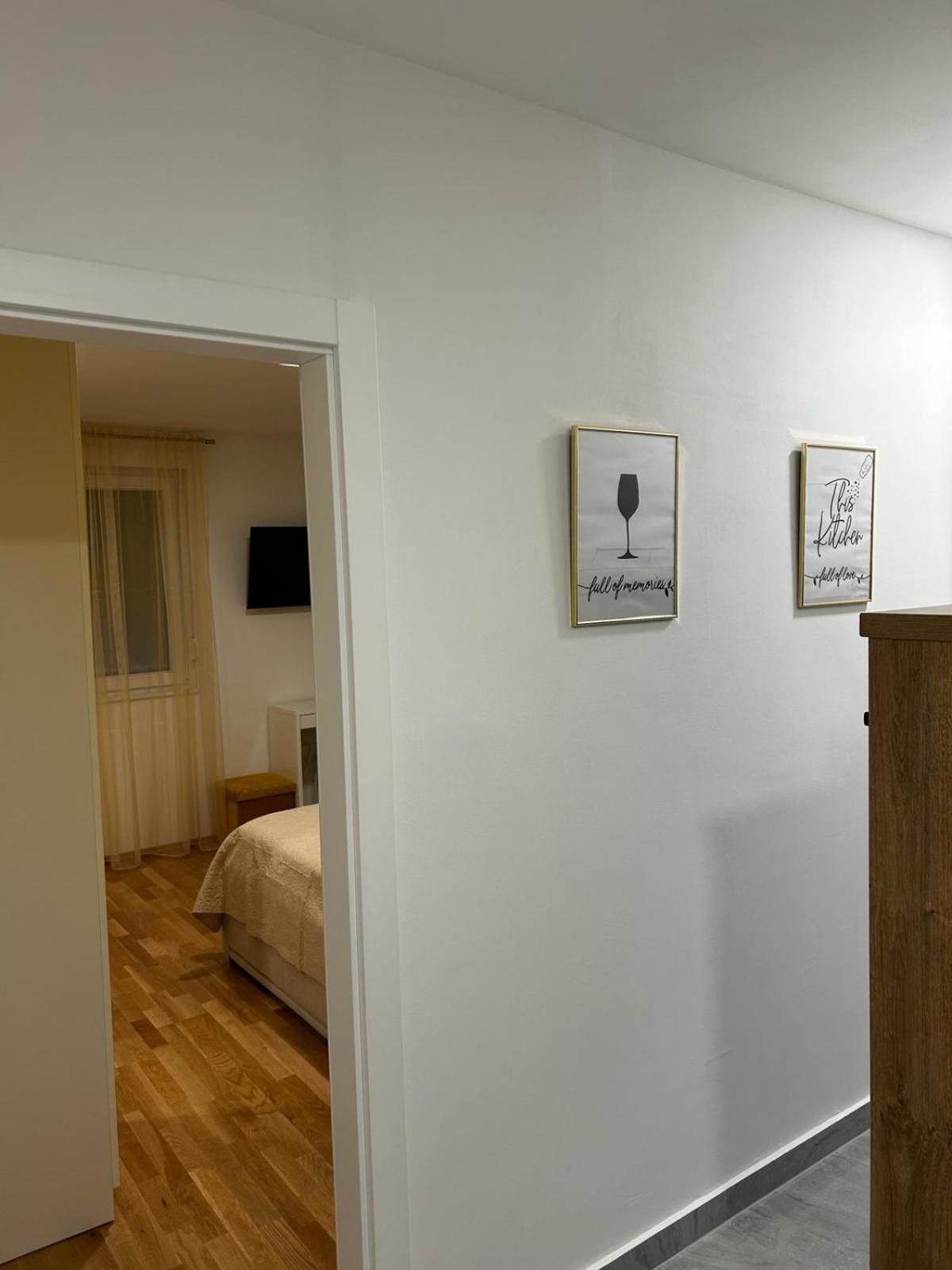 Hello Sunshine Apartment ซาดาร์ ภายนอก รูปภาพ