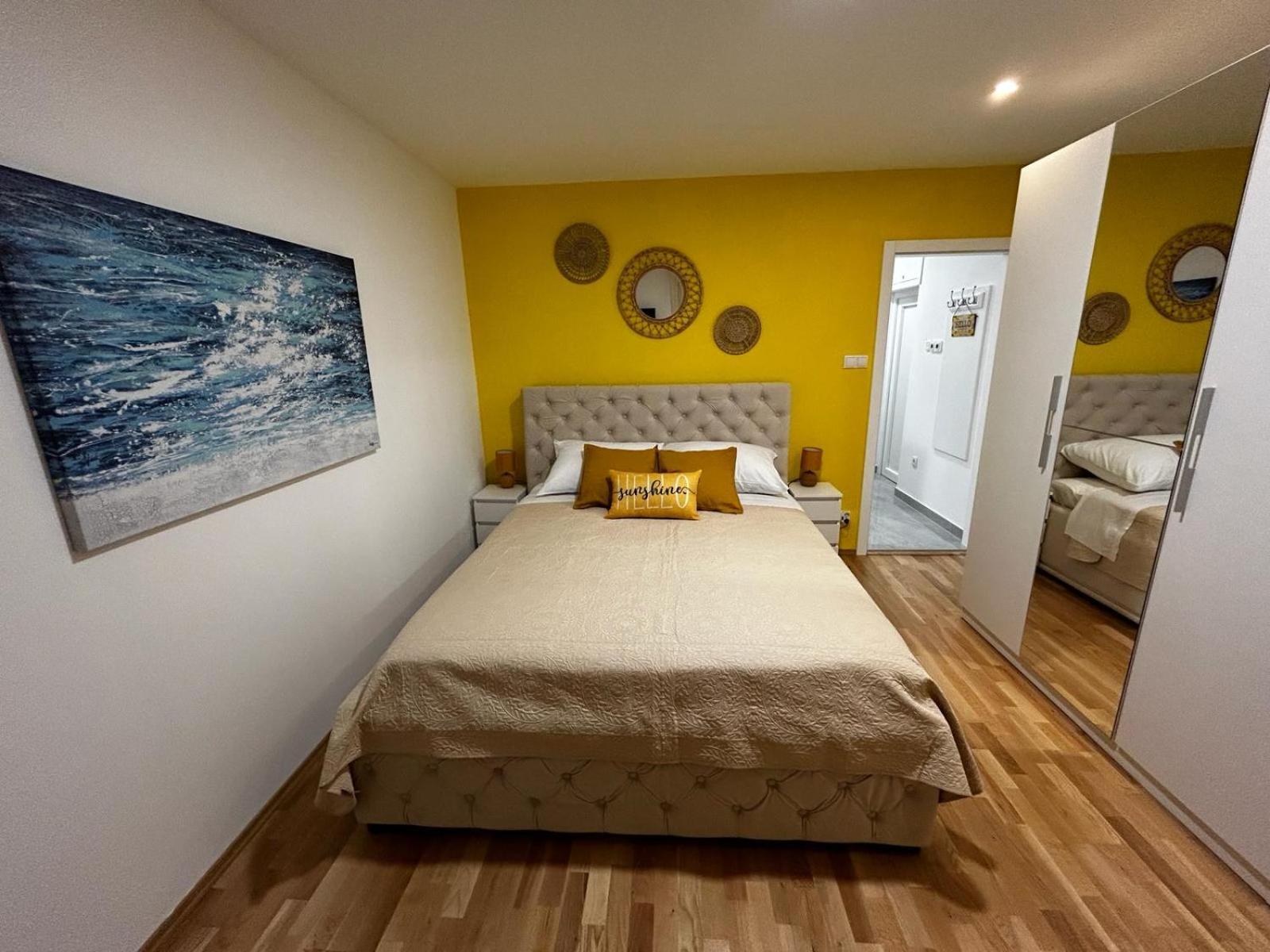 Hello Sunshine Apartment ซาดาร์ ภายนอก รูปภาพ
