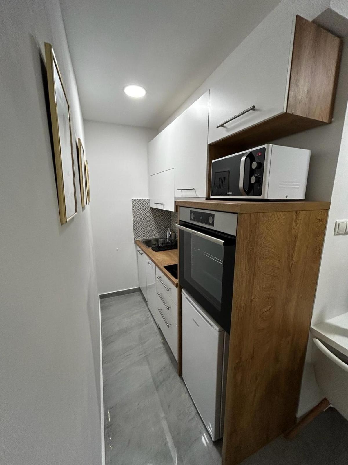 Hello Sunshine Apartment ซาดาร์ ภายนอก รูปภาพ